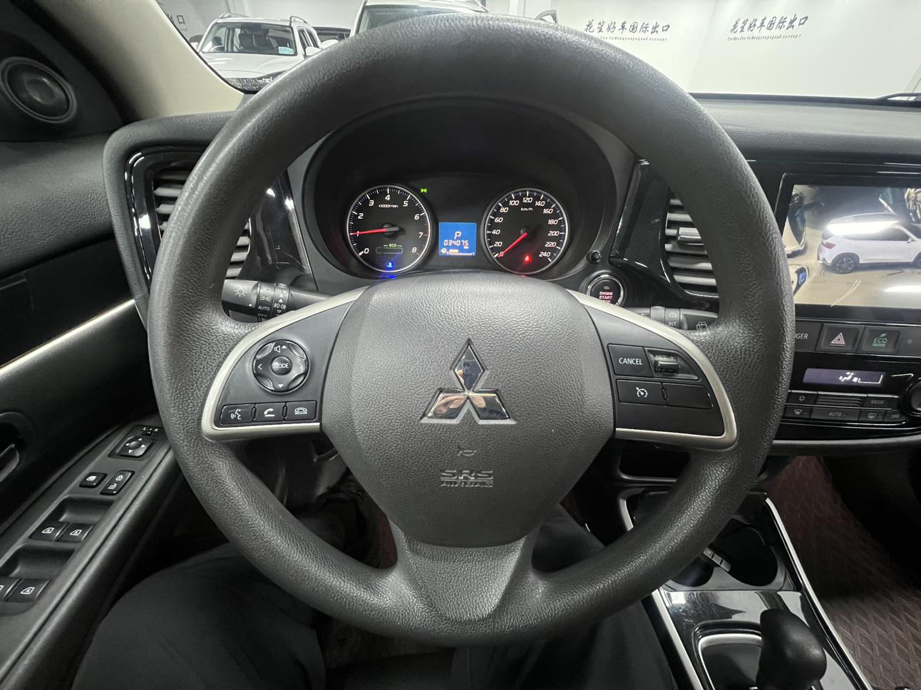 Mitsubishi Outlander 2021, фото 16