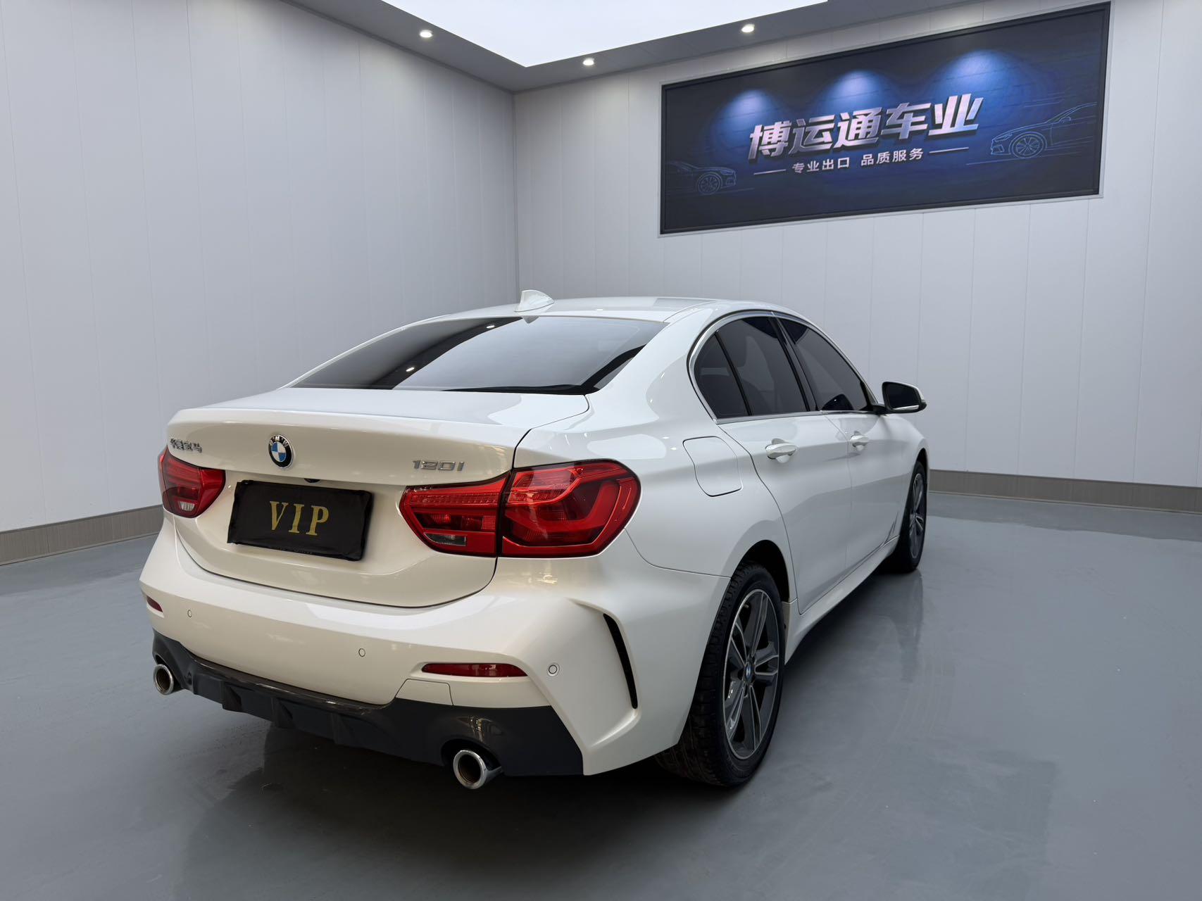 BMW 1 Series 2021, фото 6
