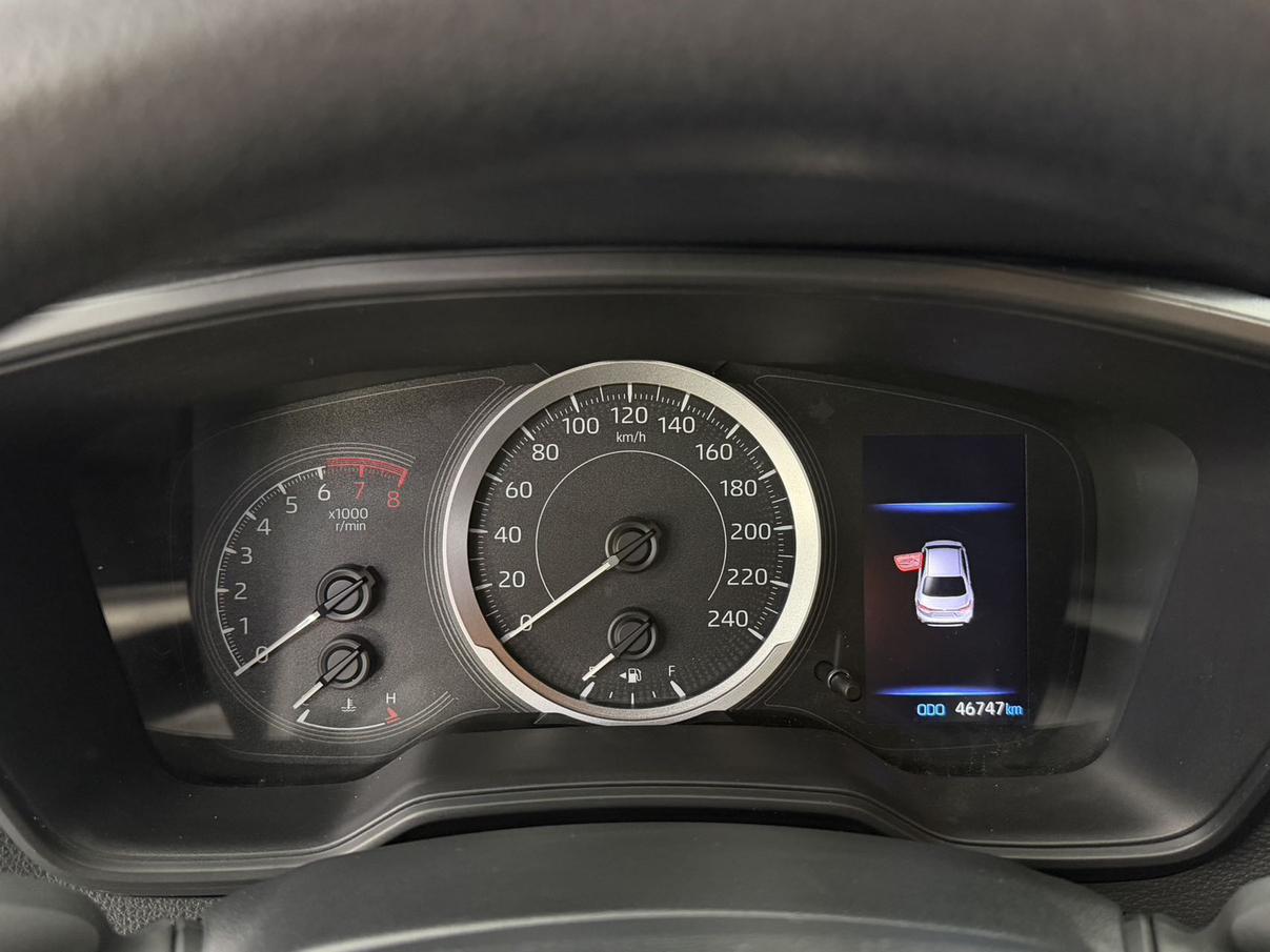 Toyota Corolla 2022, фото 14
