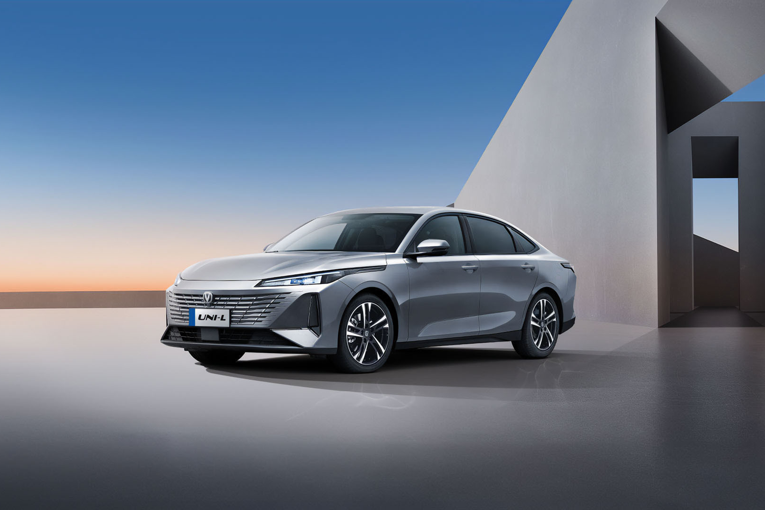 Changan UNI-L будет доступен белорусам за 1,3 млн рублей